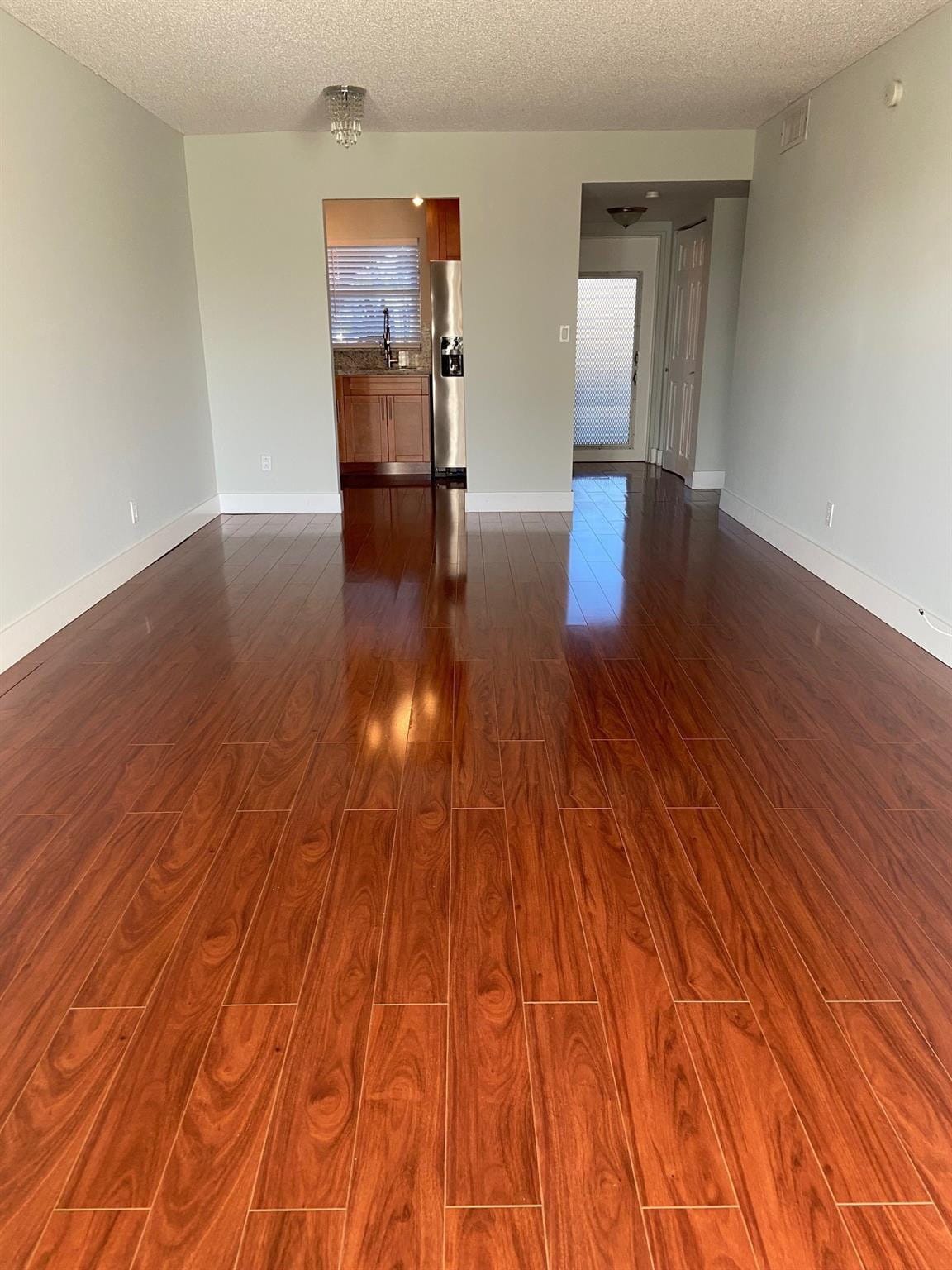 9370 SUNRISE LAKES Boulevard 105 — photo 9