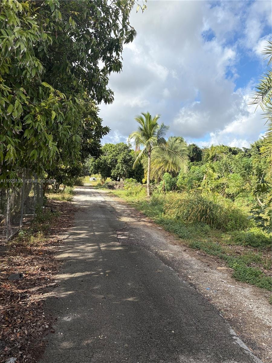 Krome Avenue — photo 11