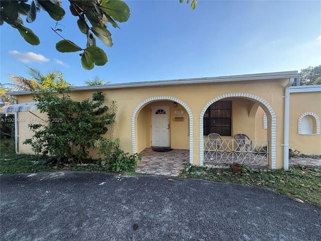 1150 NE 142nd Street, sold in Biscayne Highlands, North Miami, FL