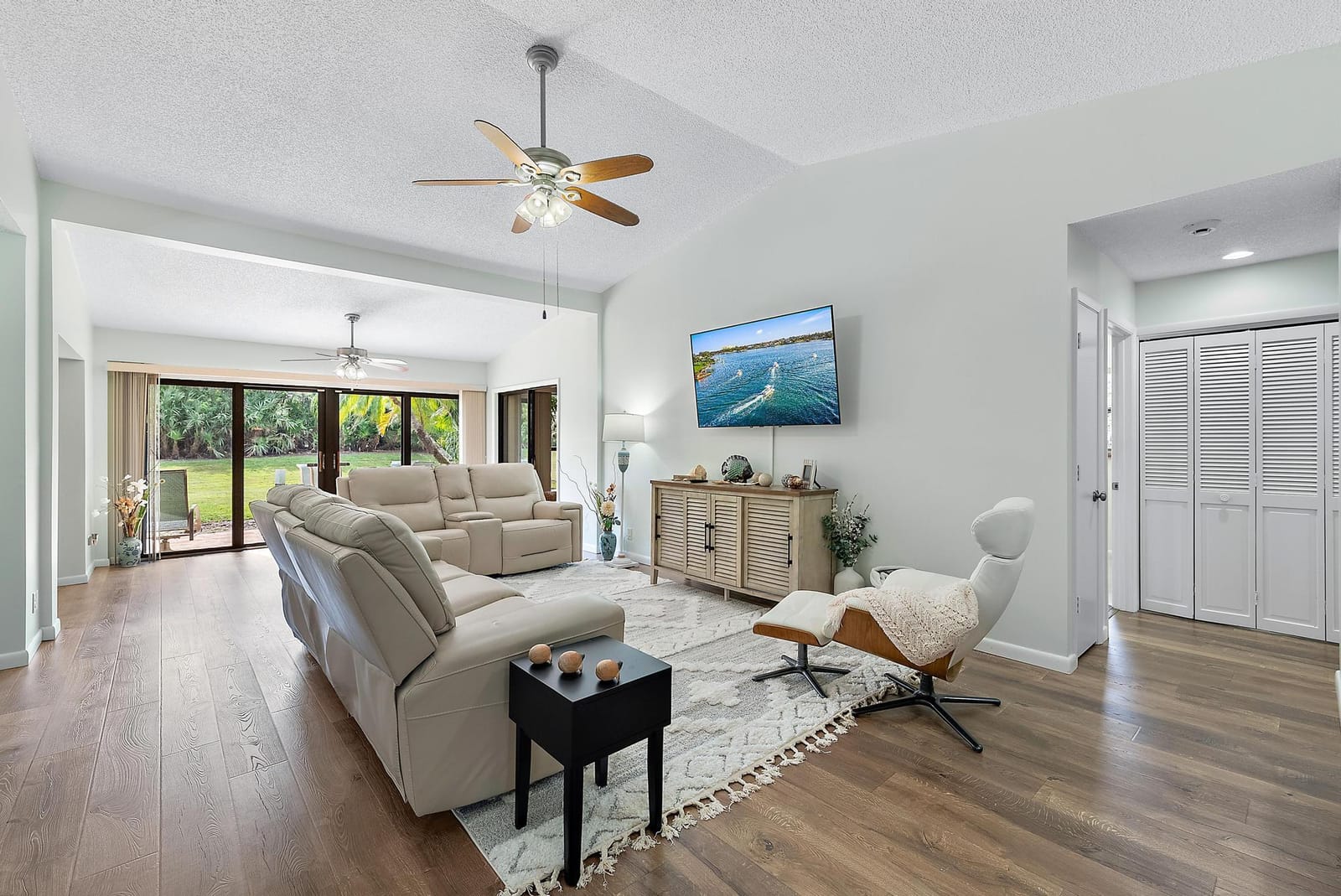 3764 SW Pheasant Run — photo 3