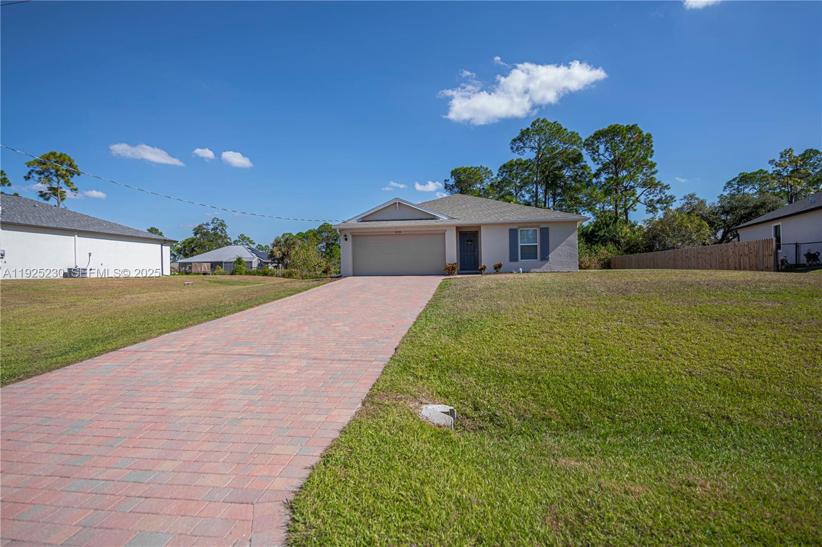 6058 S Moss Circle, LaBelle, FL 33935 photo 2