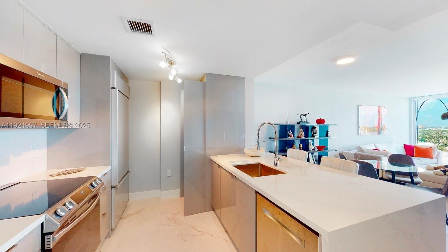 10275 Collins Avenue 724, Bal Harbour, FL 33154 photo 7