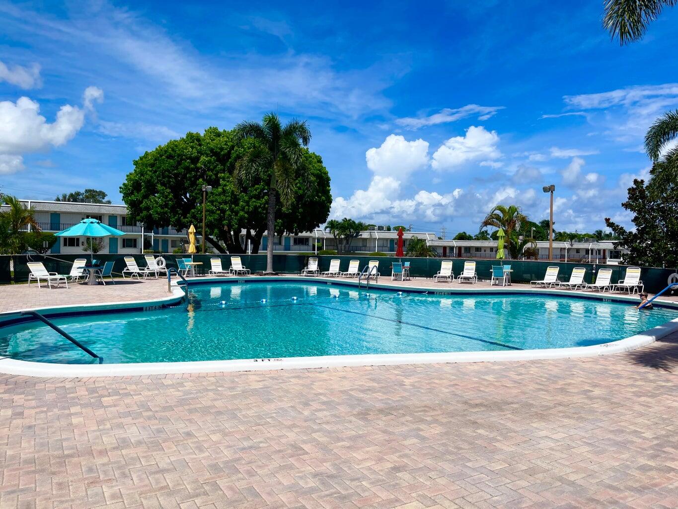 2840 Lake Osborne Drive 205, Lake Worth, FL 33461, Lake Worth