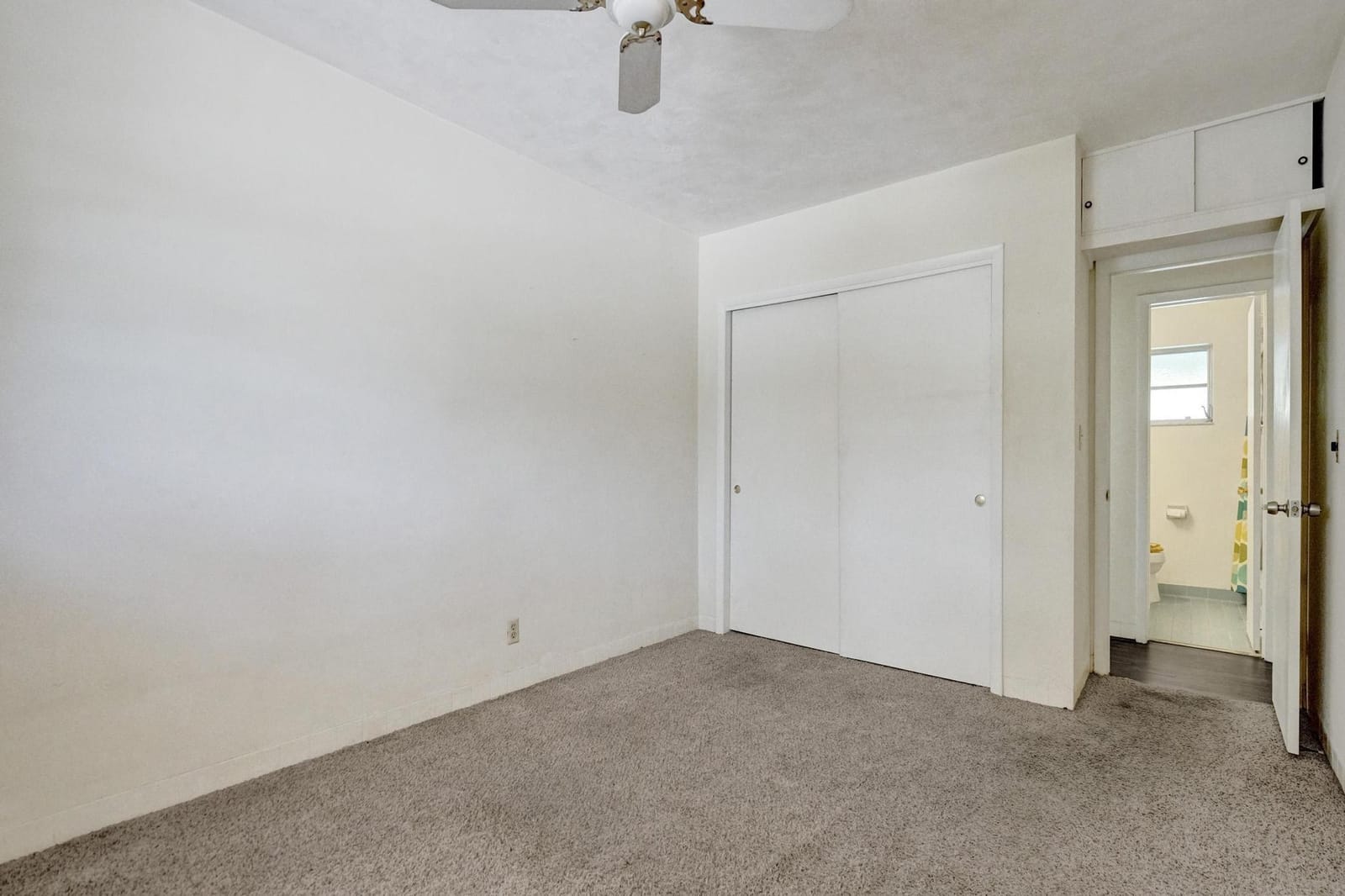 1801 NE 23rd Avenue, Fort Lauderdale, FL 33305 photo 25