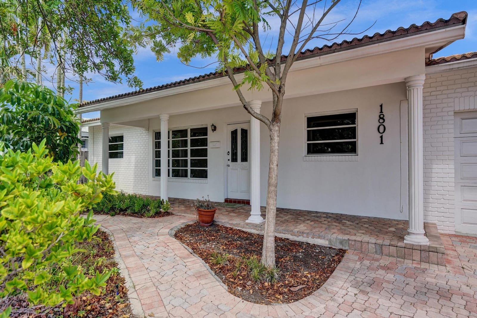 1801 NE 23rd Avenue, Fort Lauderdale, FL 33305 photo 8