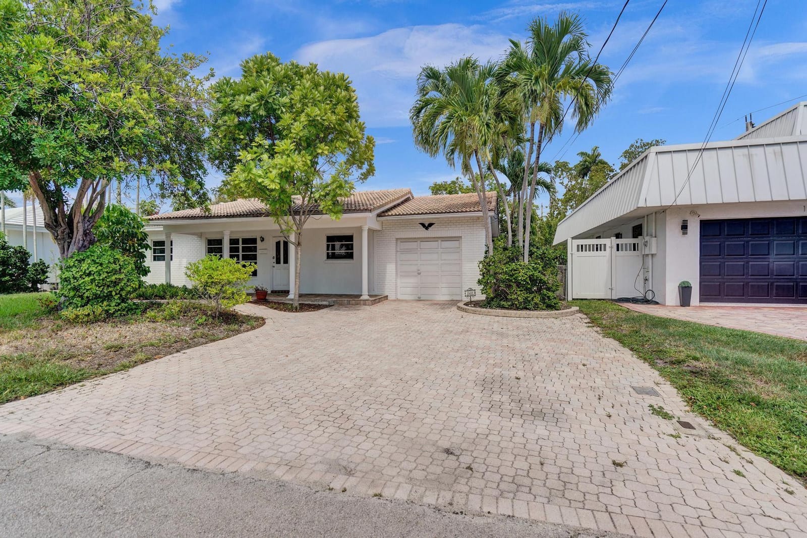 1801 NE 23rd Avenue, Fort Lauderdale, FL 33305 photo 9