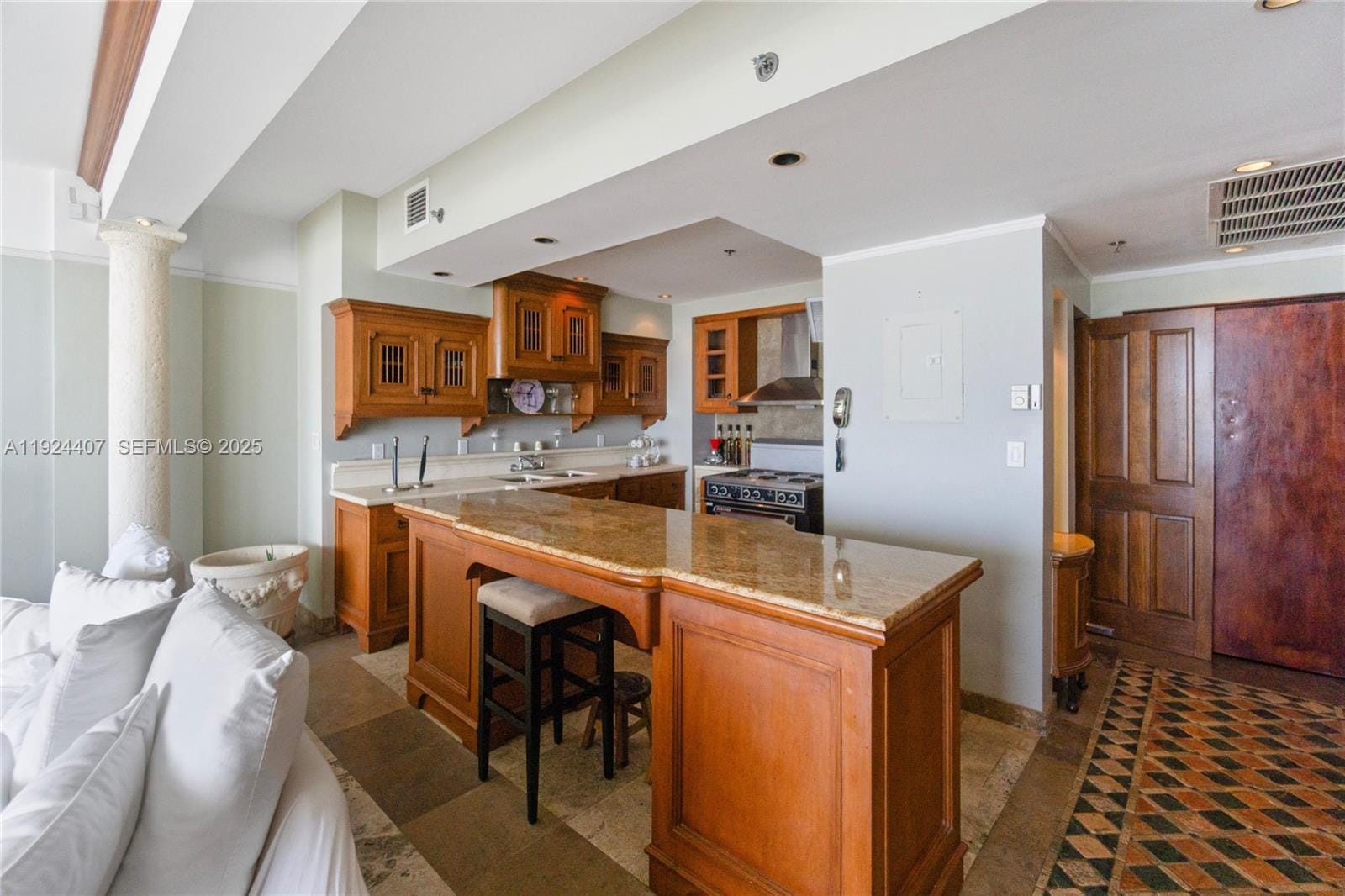 100 Lincoln Road PH8, Miami Beach, FL 33139 photo 8