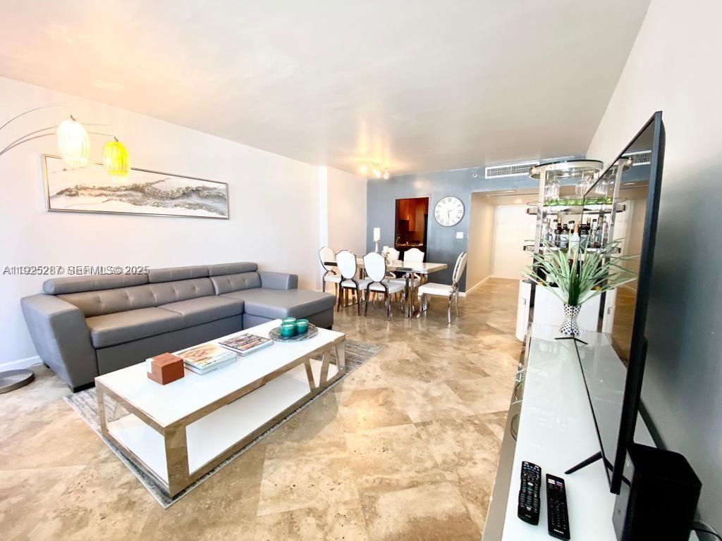 100 Lincoln Road 608, Miami Beach, FL 33139, Miami Beach