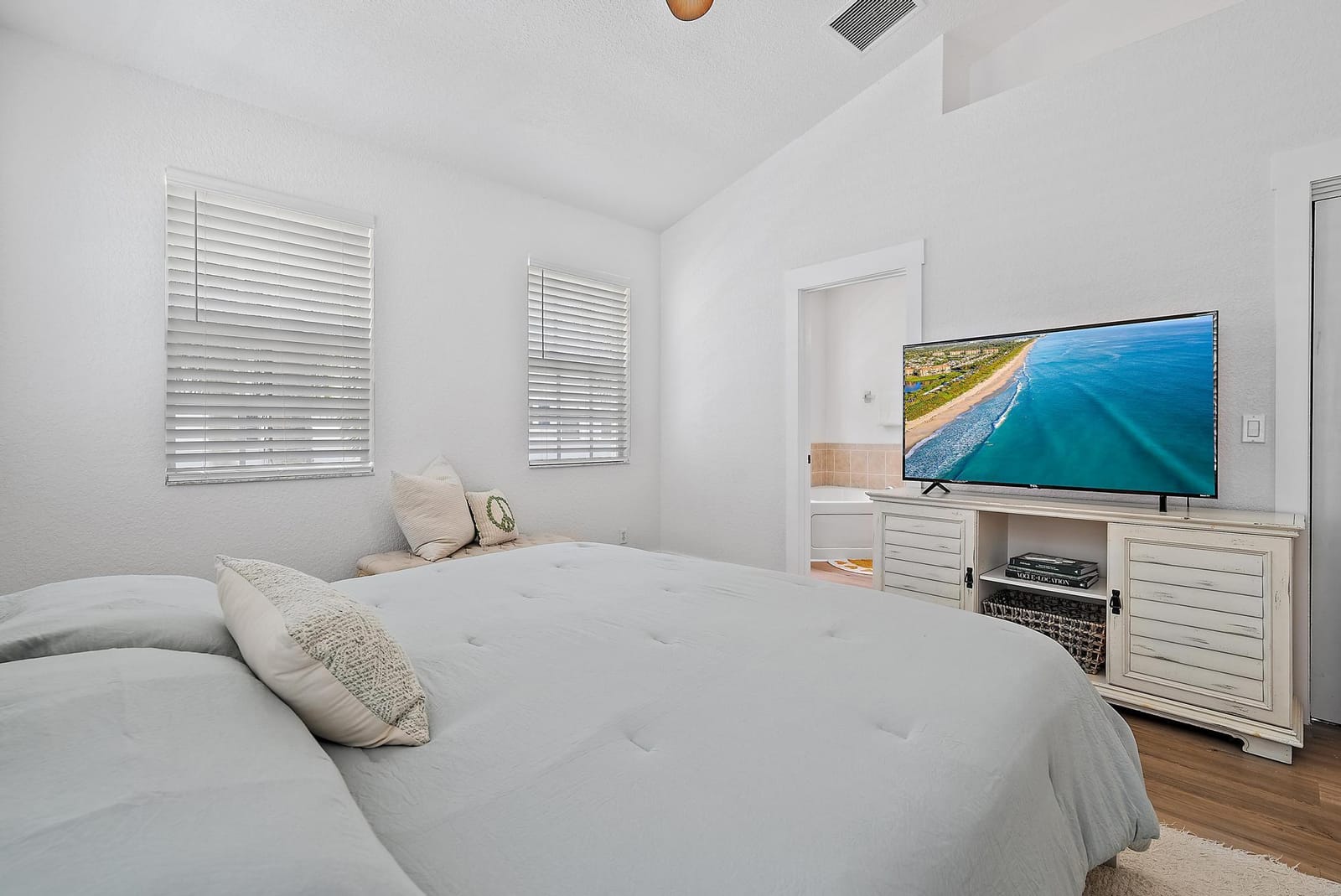 107 Pond Apple Lane 105, Jupiter, FL 33458 photo 17