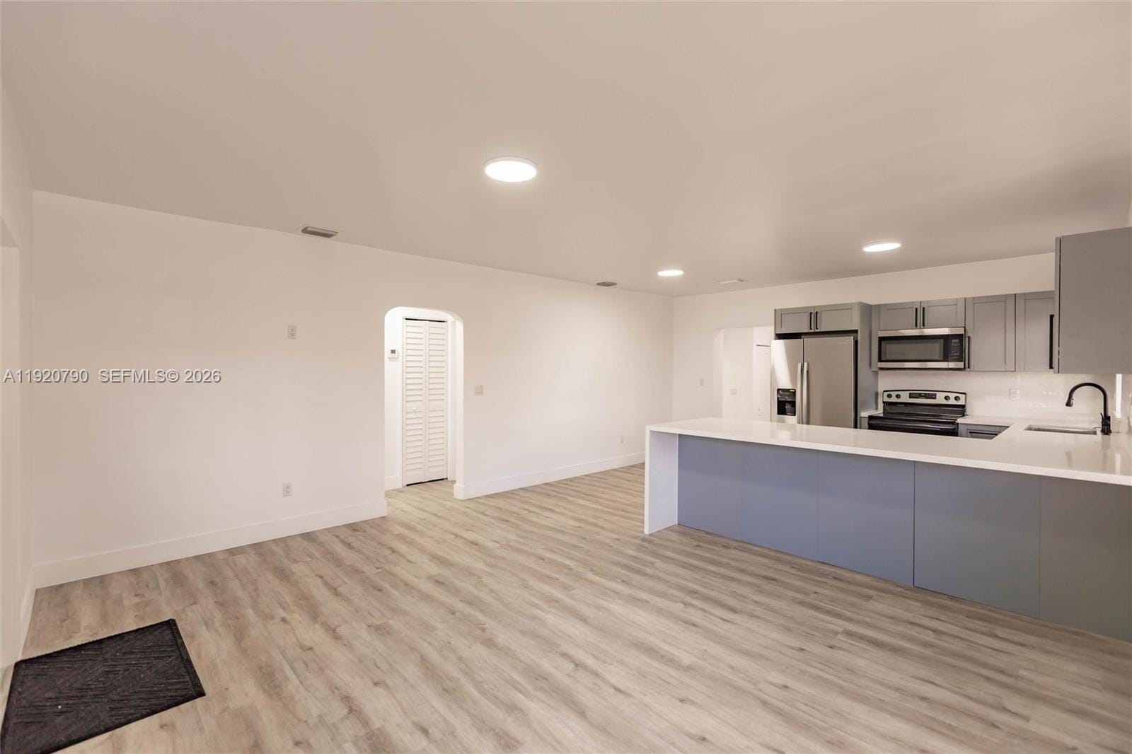 3180 NW 2nd Street, Miami, FL 33125 photo 5