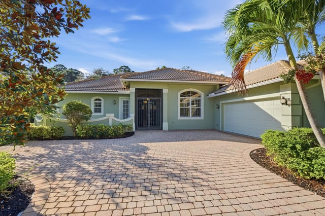 9617 Knollwood Lane, sold in Meadowood Unit 1, Fort Pierce, FL