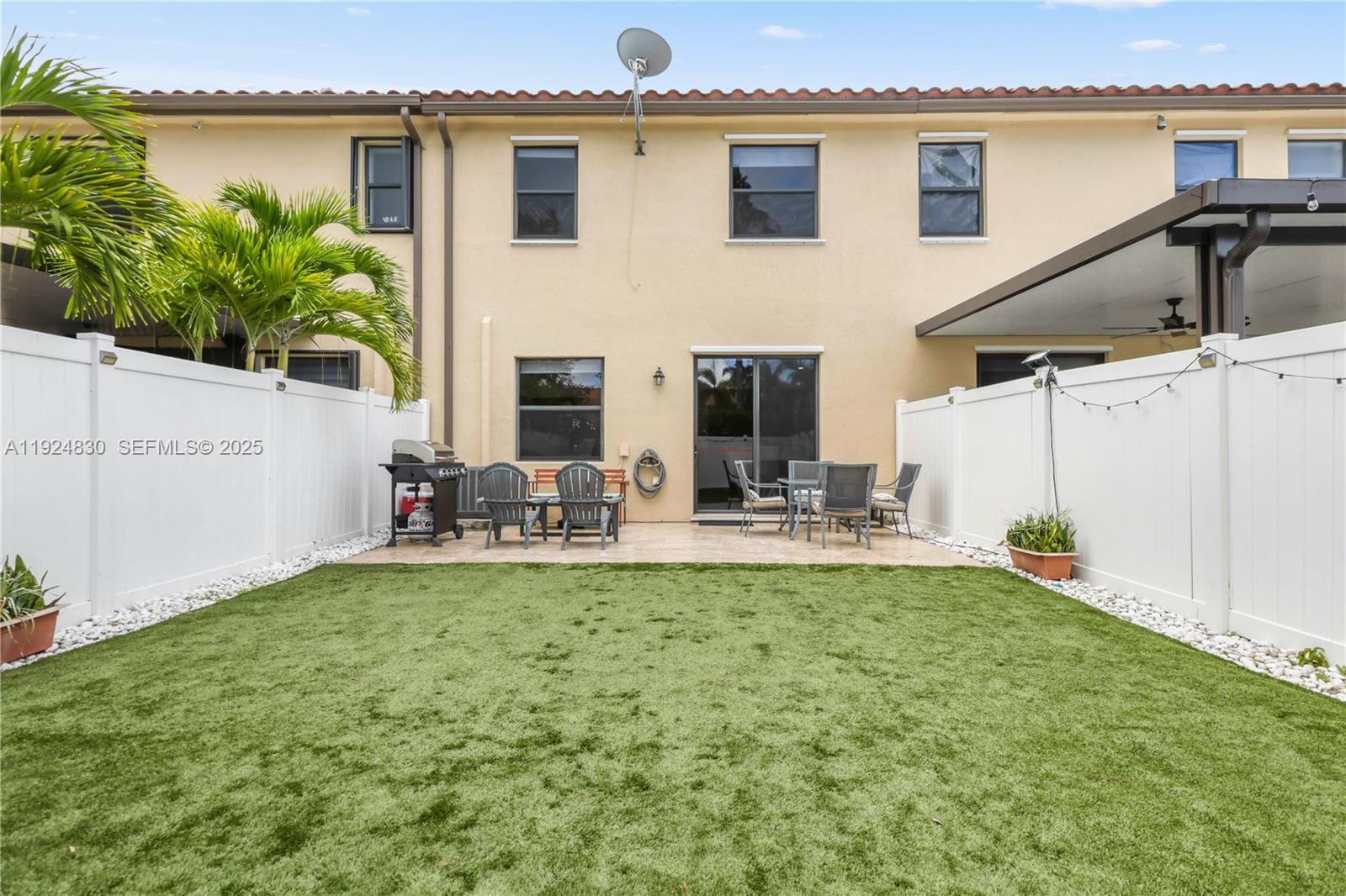 3337 W 91st Terrace, Hialeah, FL 33018 photo 18