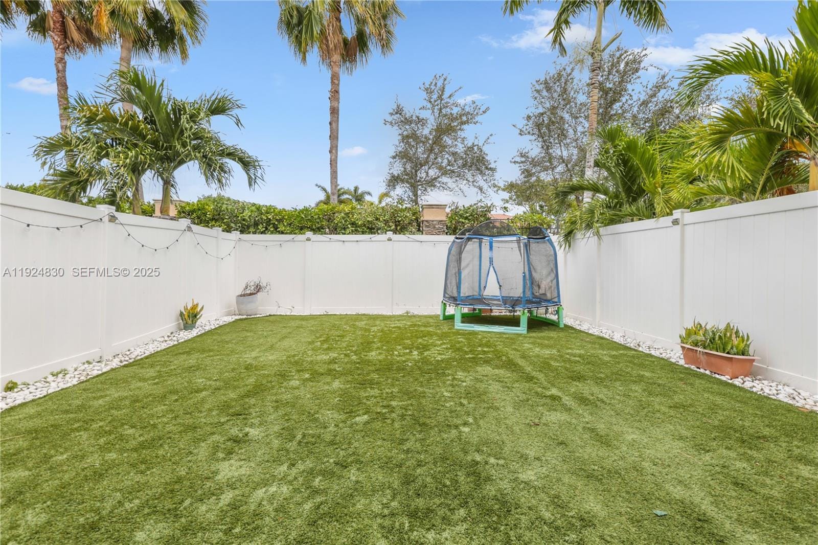 3337 W 91st Terrace, Hialeah, FL 33018 photo 19