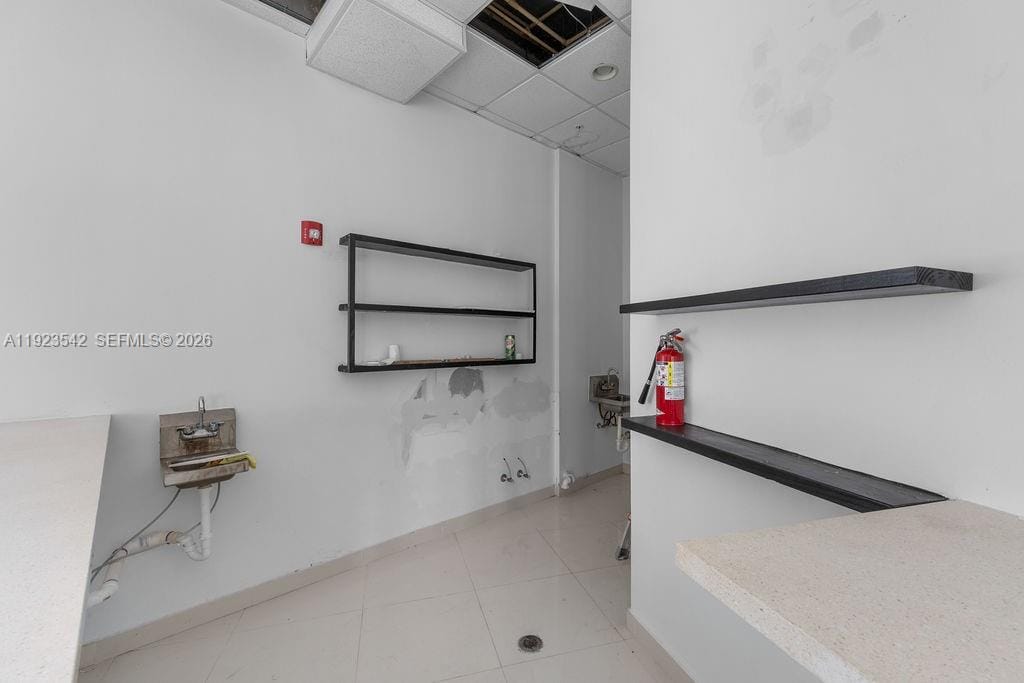 2500 Wilton Drive — photo 11