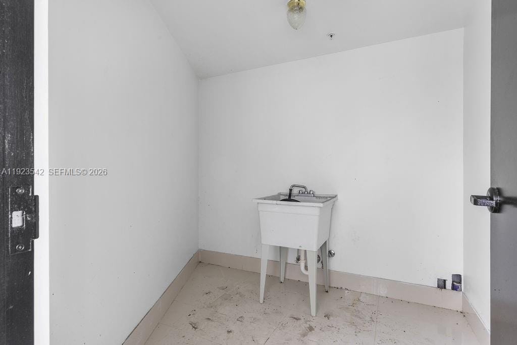 2500 Wilton Drive, Wilton Manors, FL 33305 photo 22
