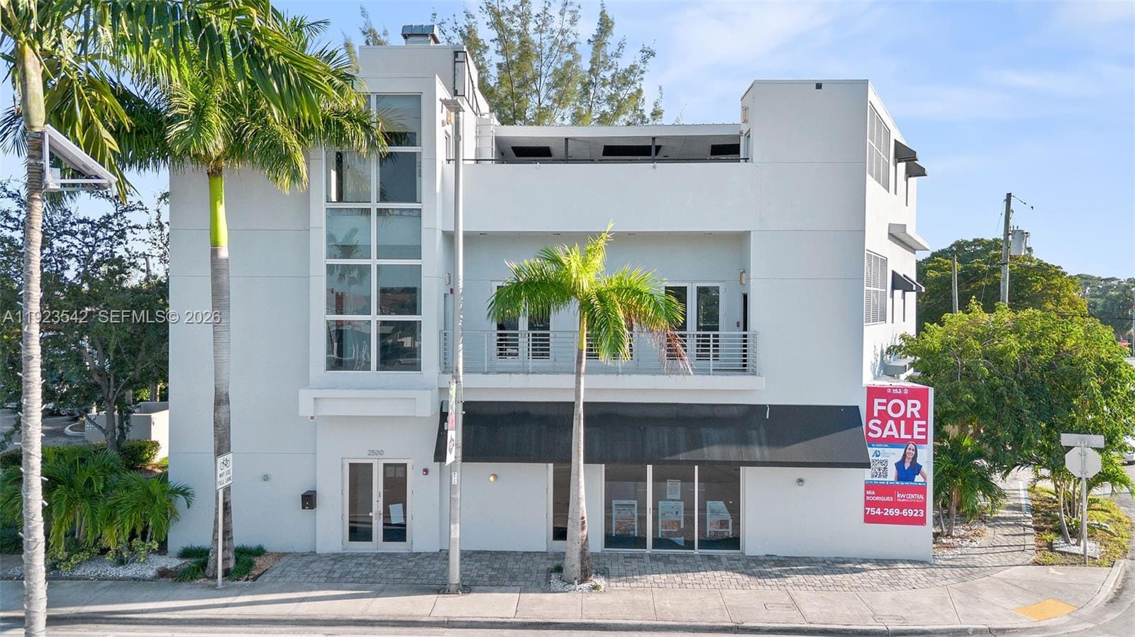 2500 Wilton Drive — photo 4