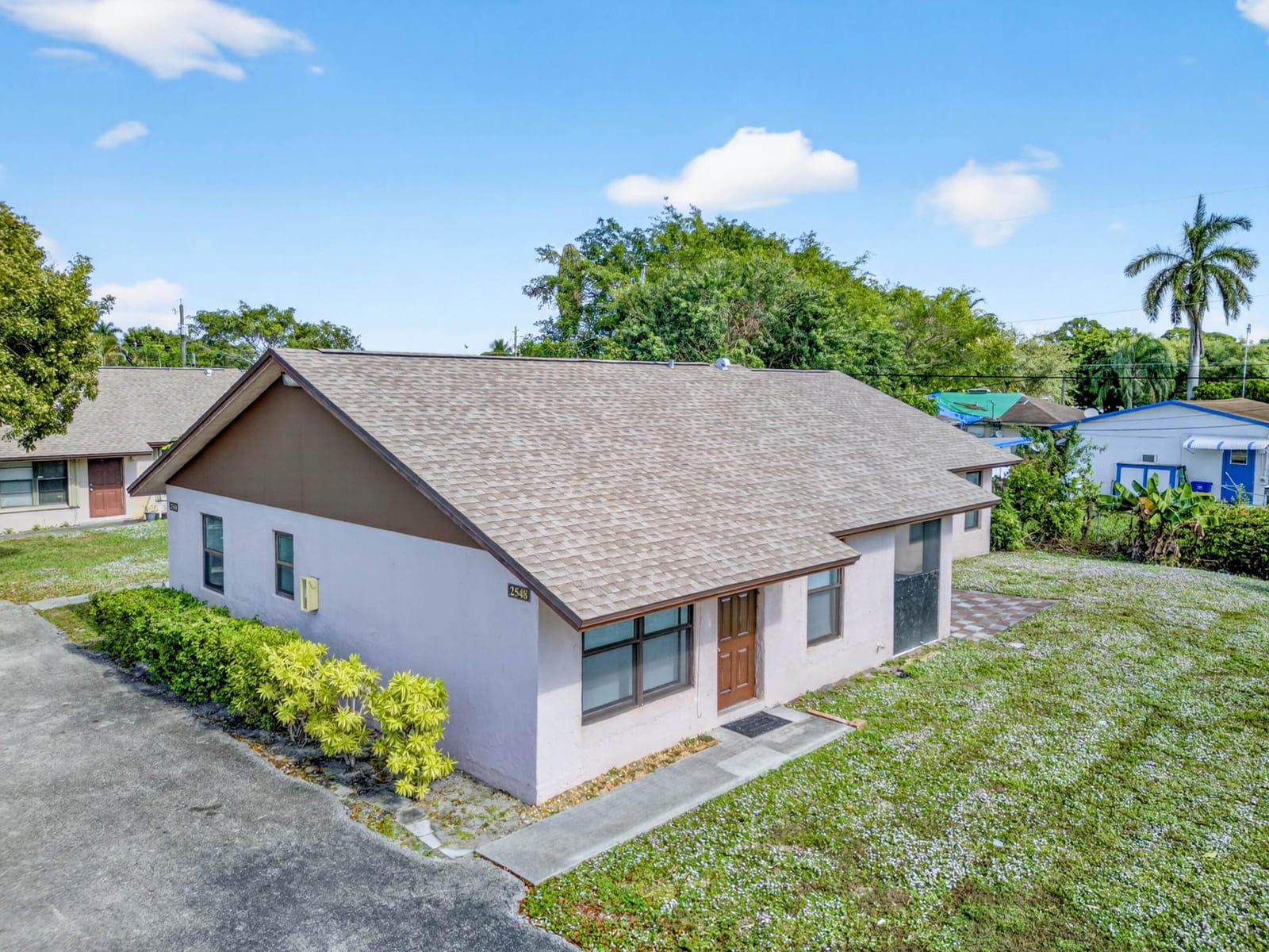 2548 Ida Way — photo 4