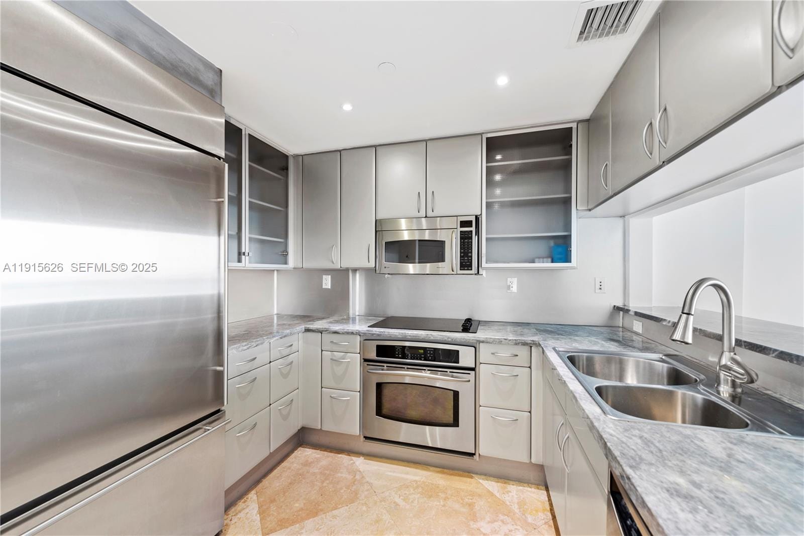 540 West Avenue 413, Miami Beach, FL 33139 photo 11