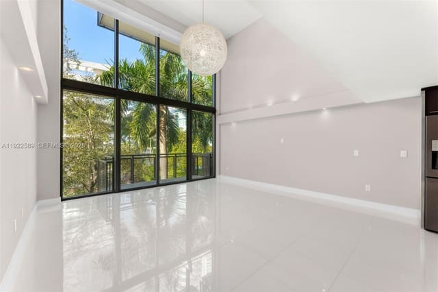 6000 Collins Avenue 330, sold in Terra Beachside Condo, Miami Beach, FL