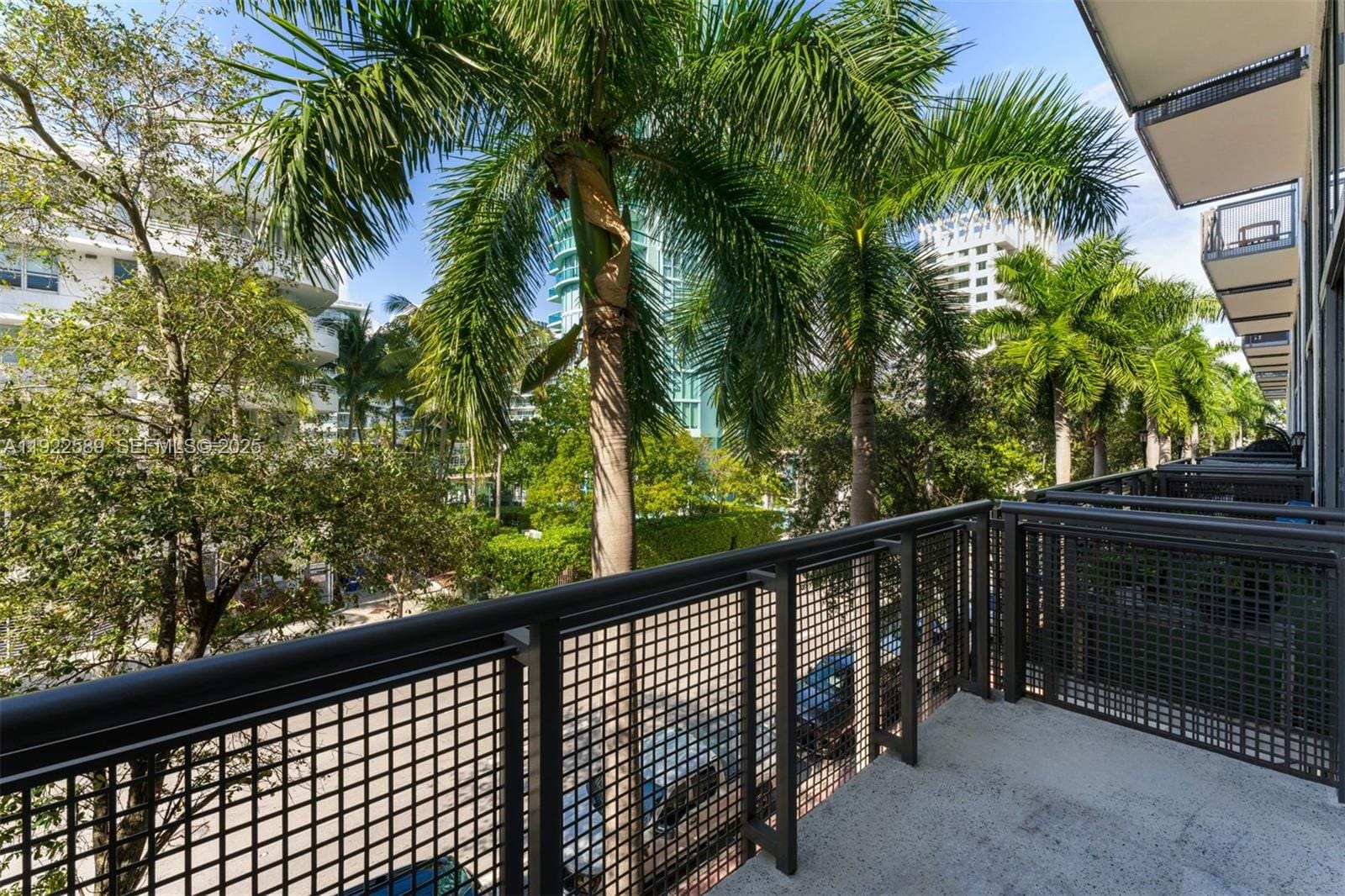 6000 Collins Avenue 330, Miami Beach, FL 33140 photo 11