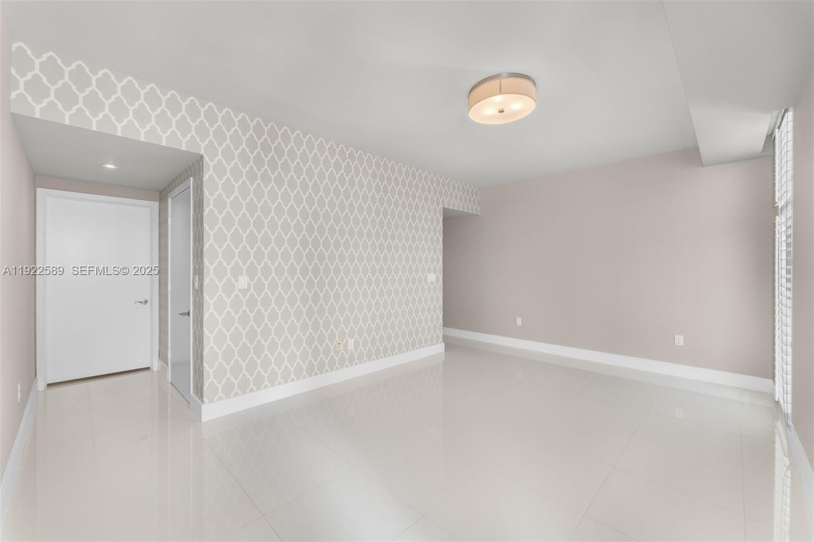 6000 Collins Avenue 330, Miami Beach, FL 33140 photo 19