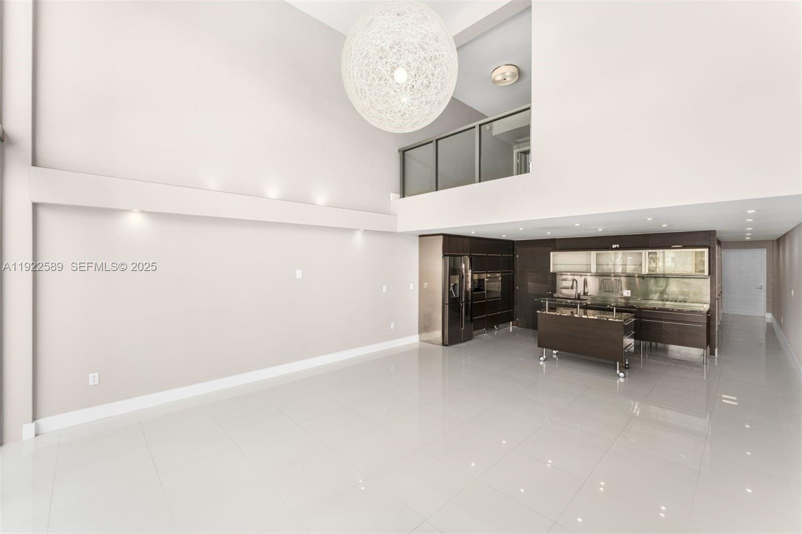 6000 Collins Avenue 330, Miami Beach, FL 33140 photo 7