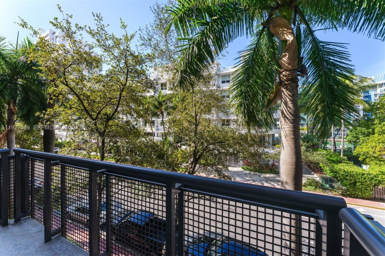 6000 Collins Avenue 330, Miami Beach, FL 33140 photo 10