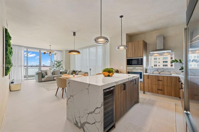 2020 N Bayshore Drive 810, Miami, FL 33137