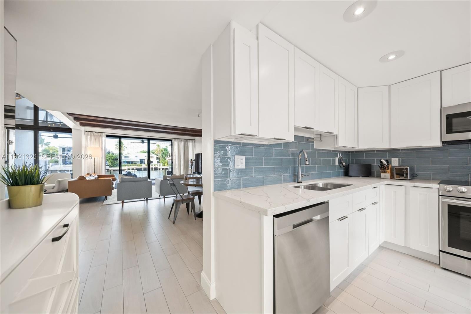 429 Poinciana Island Drive 1415, Sunny Isles Beach, FL 33160 photo 17