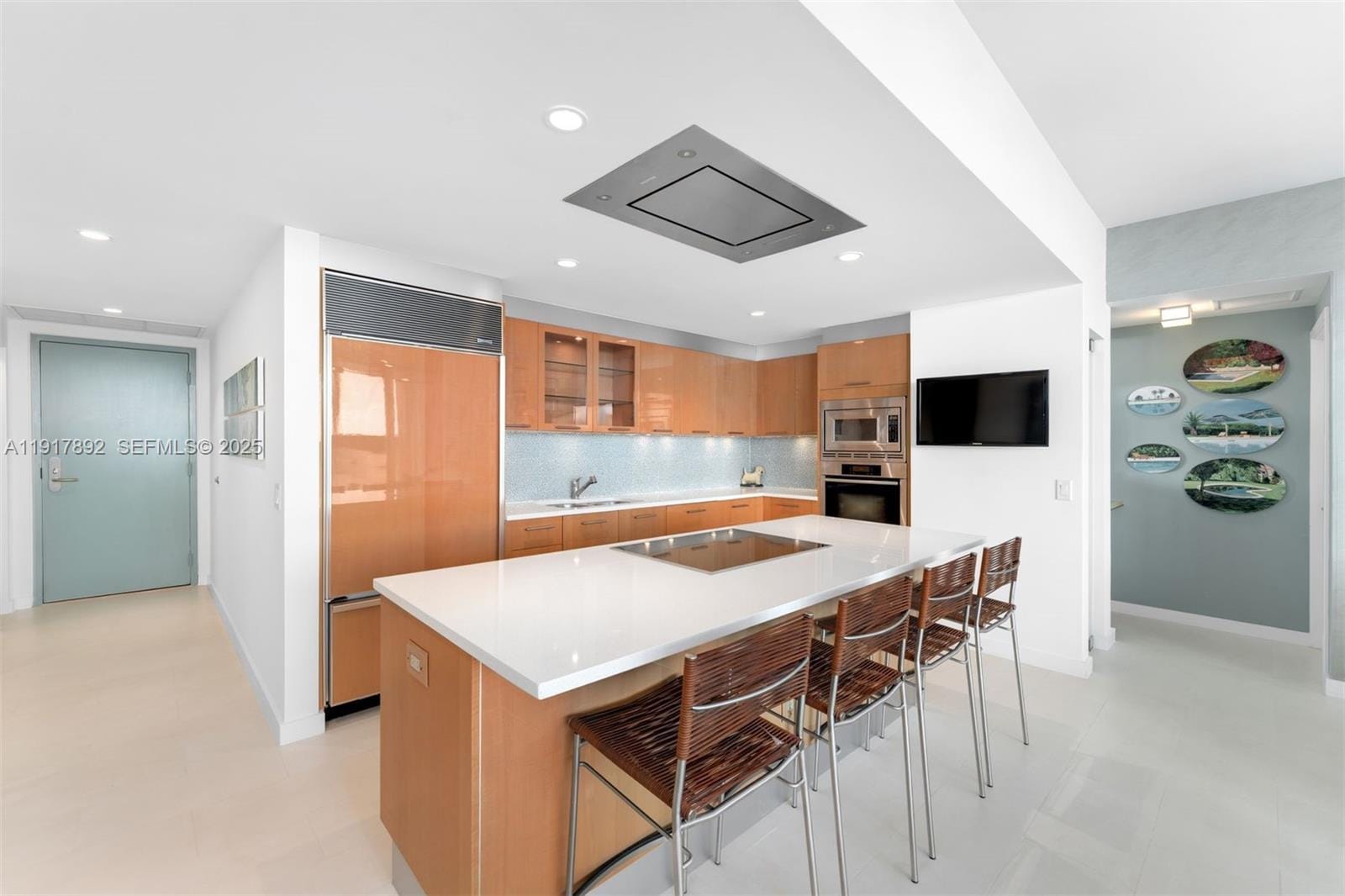 6899 Collins Avenue 601, Miami Beach, FL 33141 photo 2