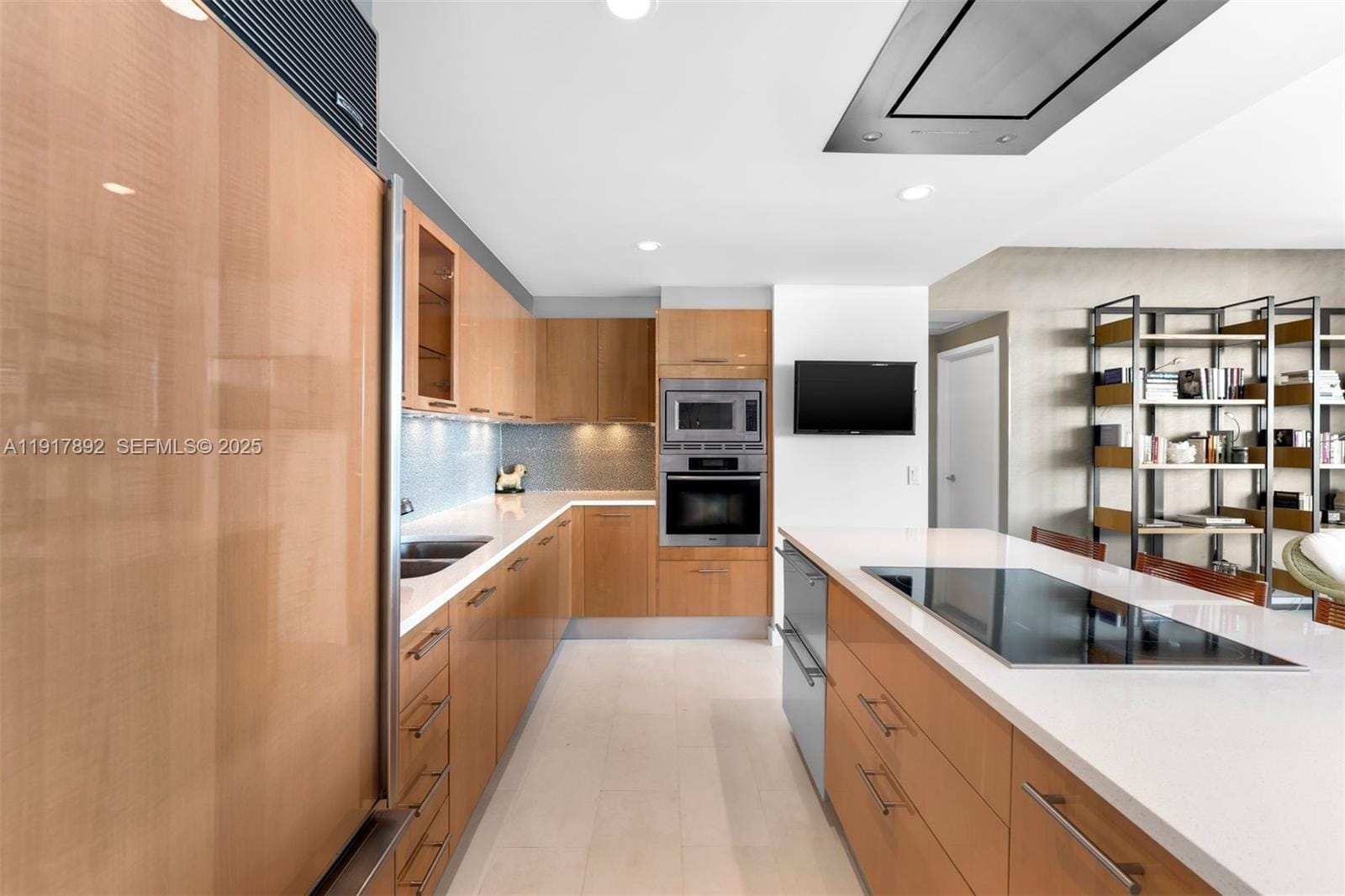 6899 Collins Avenue 601, Miami Beach, FL 33141 photo 5