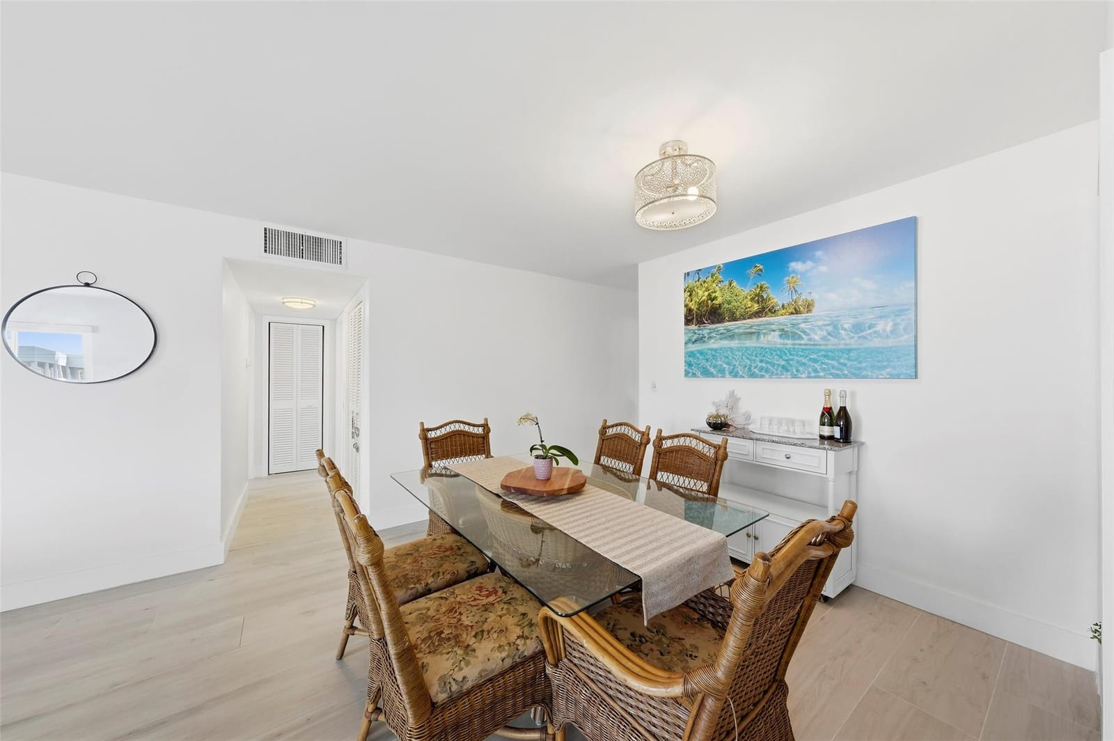 1450 N Riverside Drive 201 — photo 5