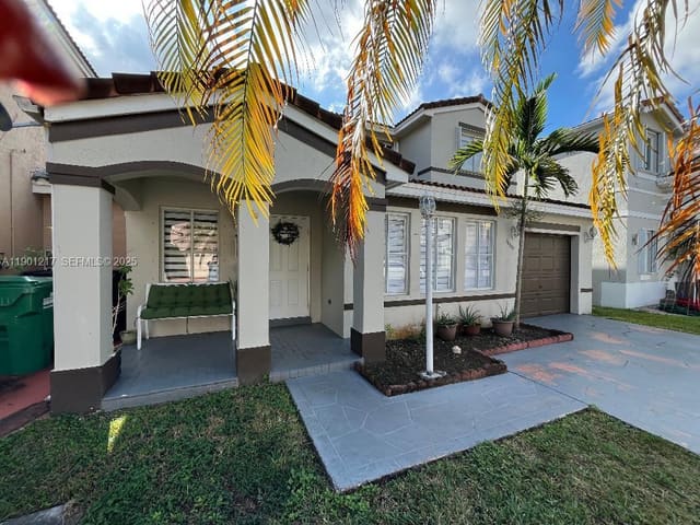 16530 SW 96th Terrace, sold in Forest Lakes Villas, Miami, FL