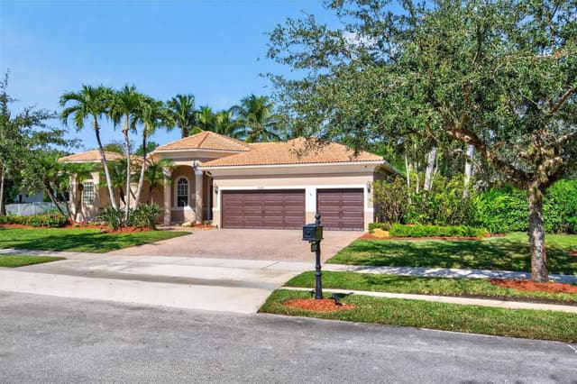 15601 SW 15th Street, sold in Highland Ranch Estates, Davie, FL