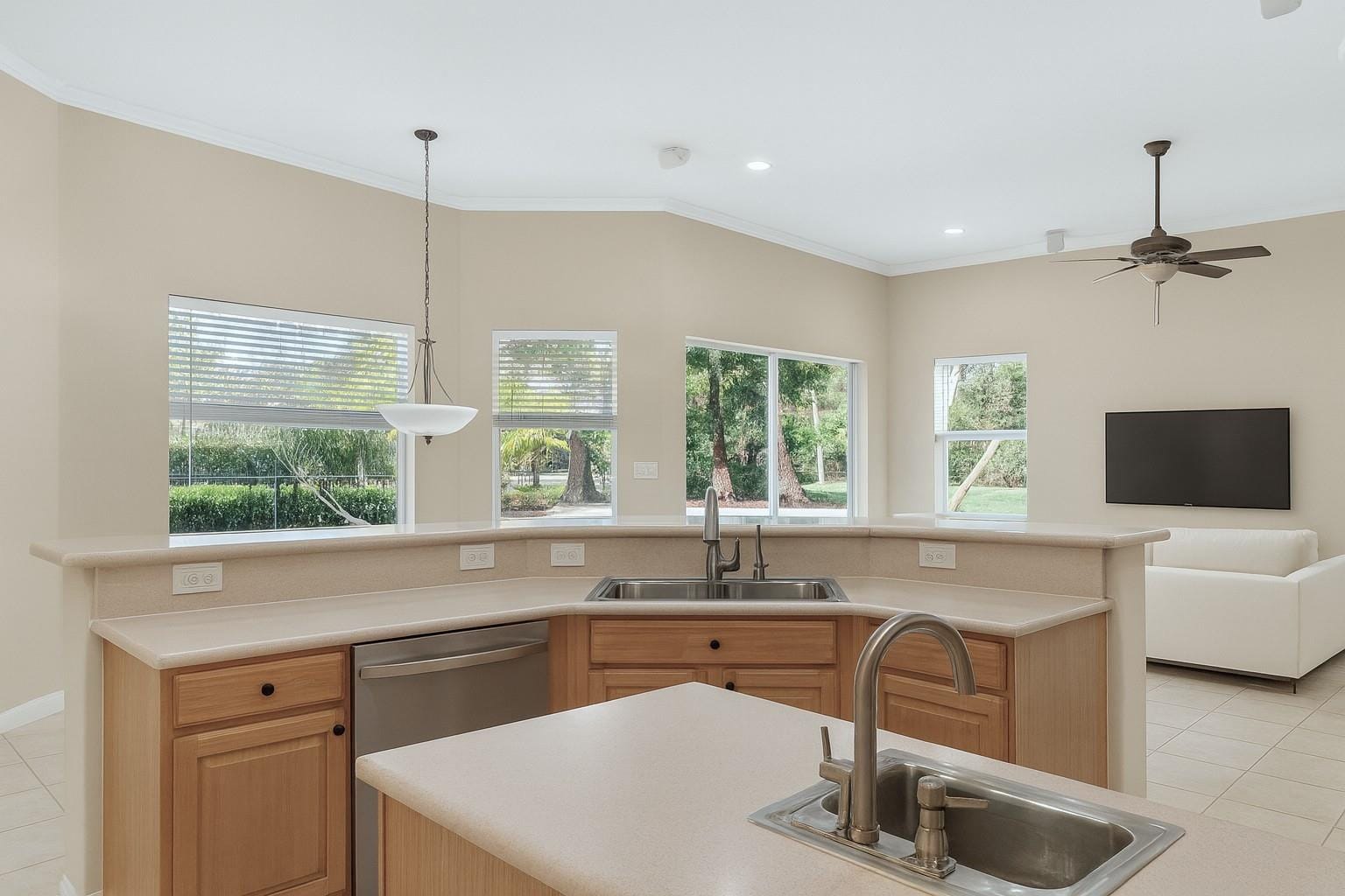 15601 SW 15th Street — photo 7