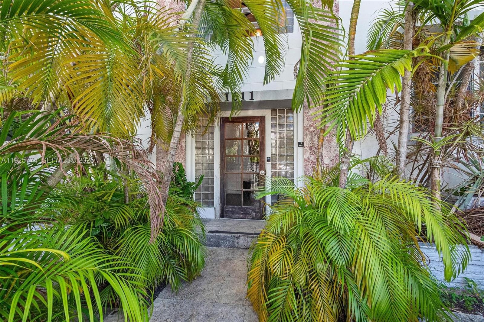 1611 Euclid Avenue 8, Miami Beach, FL 33139 photo 14