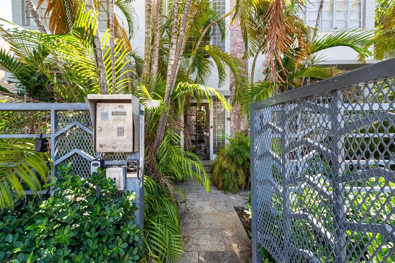 1611 Euclid Avenue 8, Miami Beach, FL 33139 photo 15
