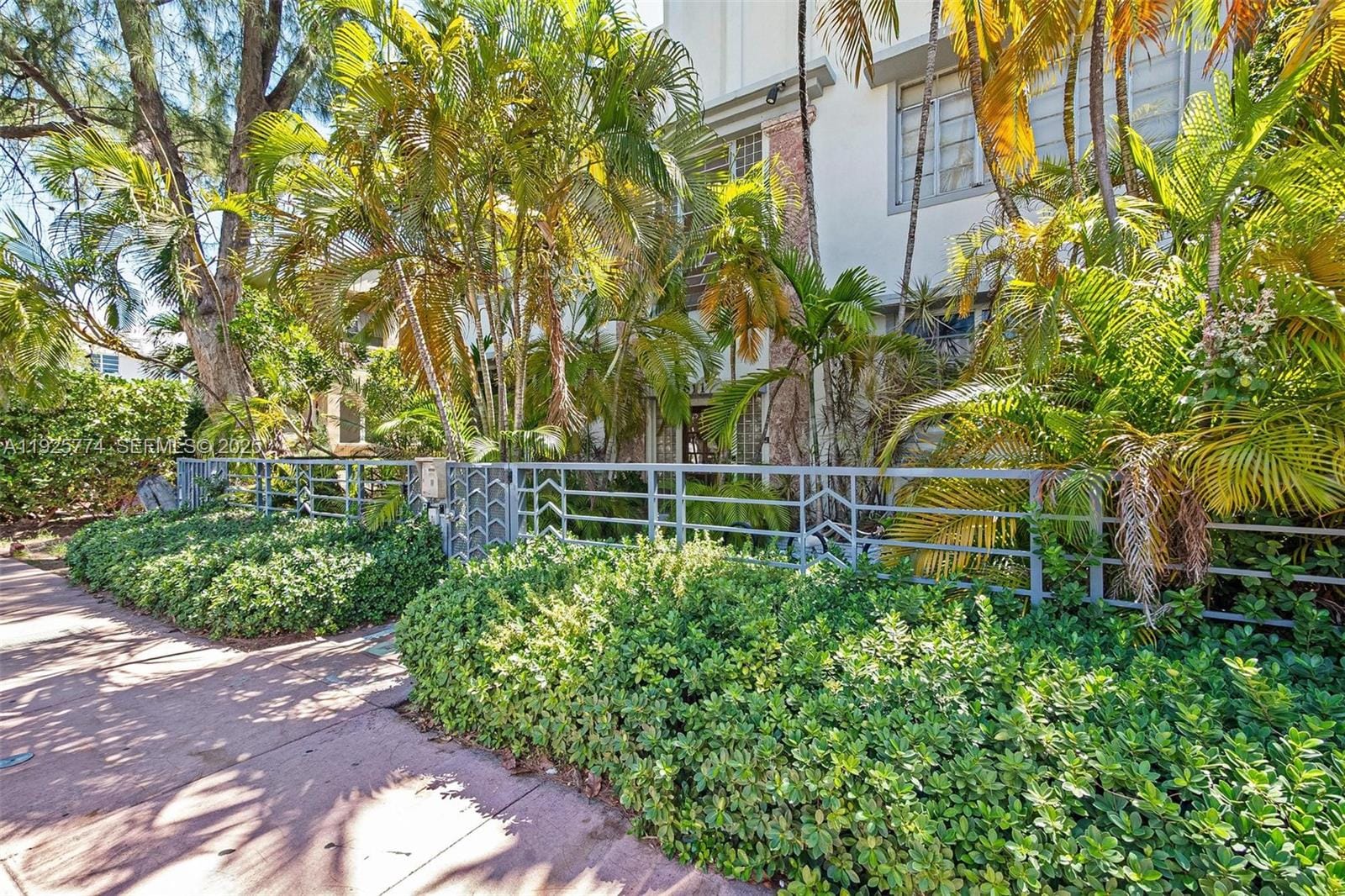 1611 Euclid Avenue 8, Miami Beach, FL 33139 photo 16