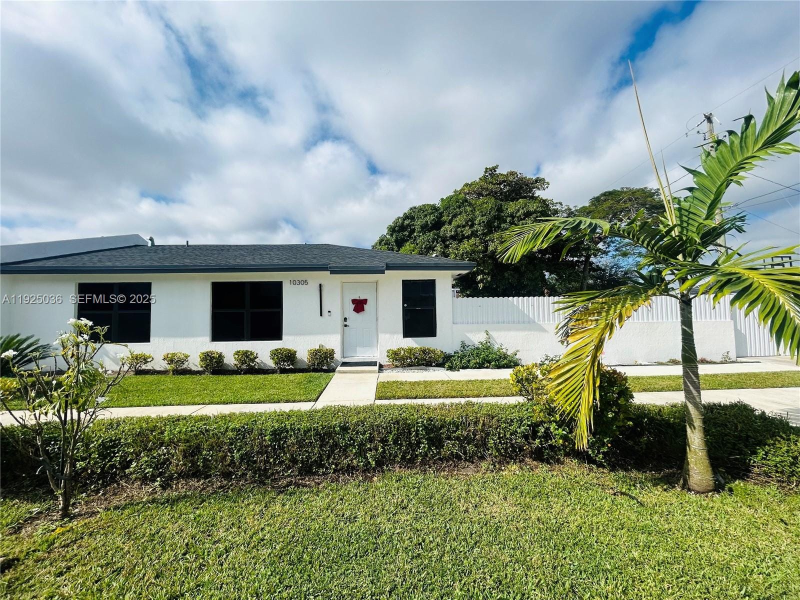 10305 SW 183rd Street, Miami, FL 33157 photo 1