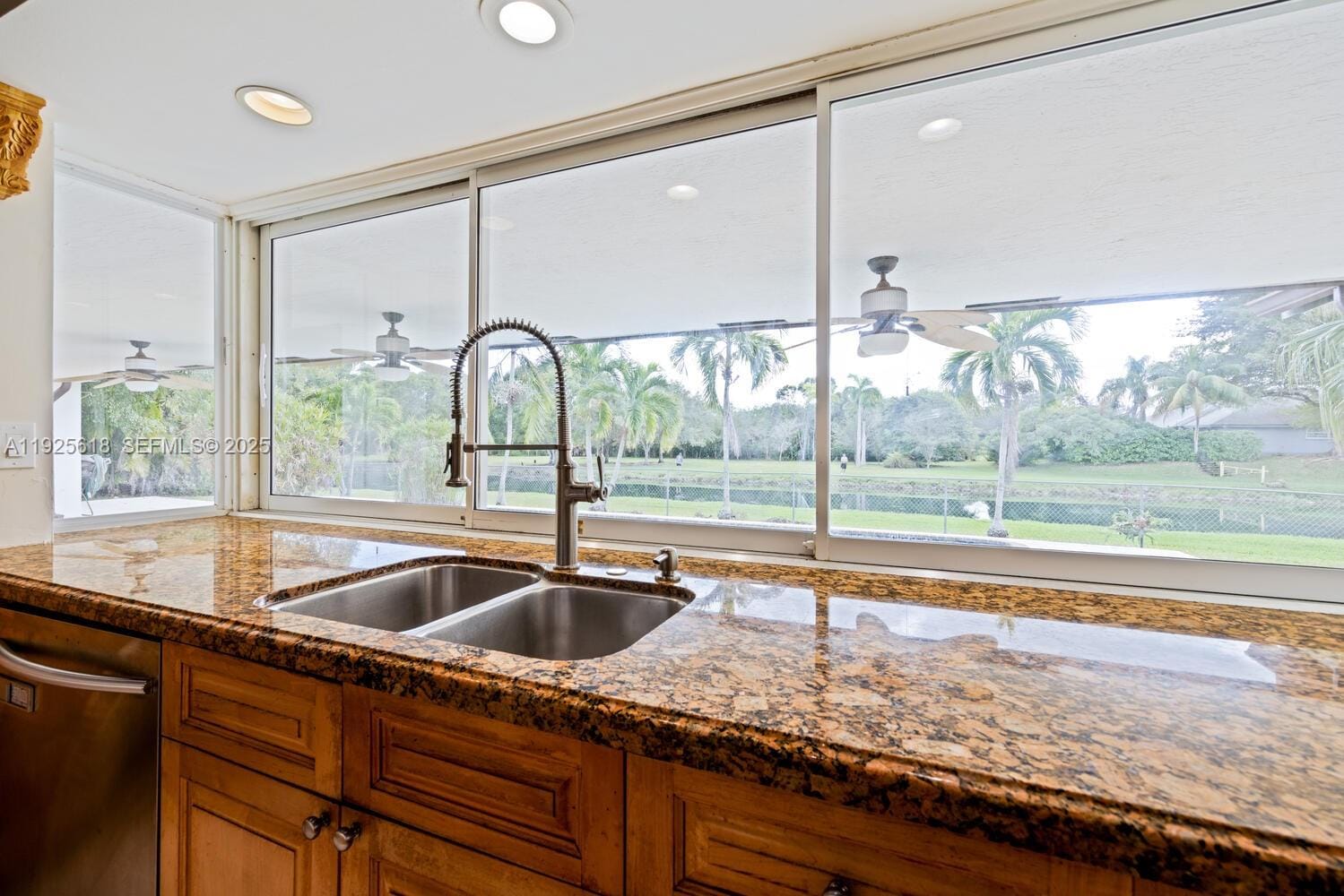 7860 SW 173rd Terrace, Palmetto Bay, FL 33157 photo 16
