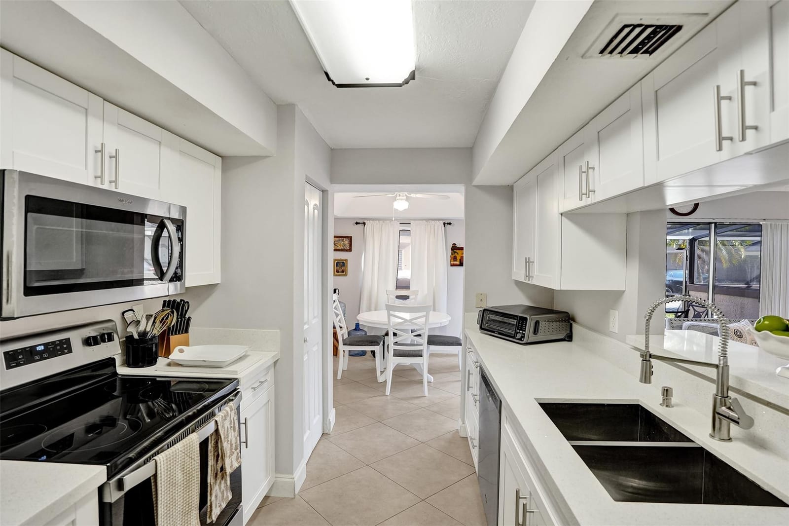 11694 NW 20th Drive 11694 — photo 8