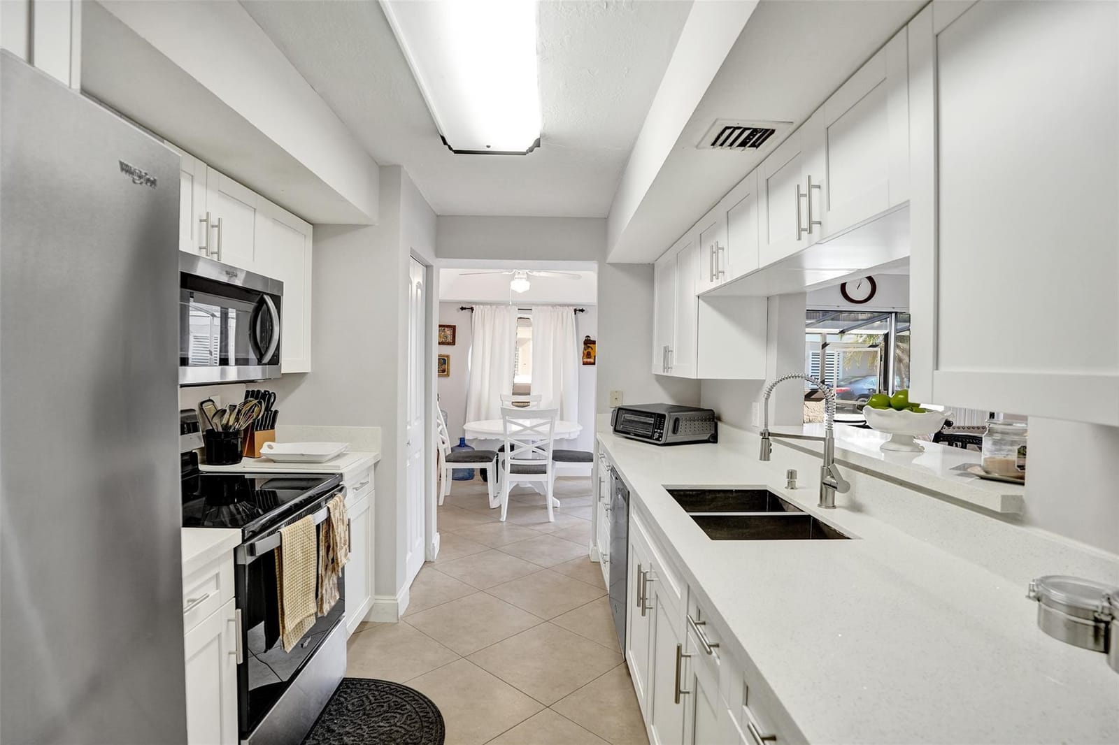 11694 NW 20th Drive 11694 — photo 9