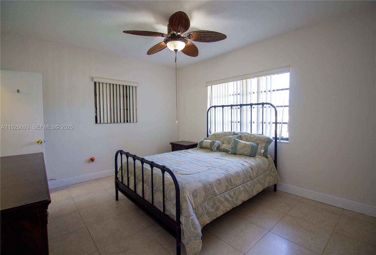 1140 NE 204th Street, Miami, FL 33179 photo 21