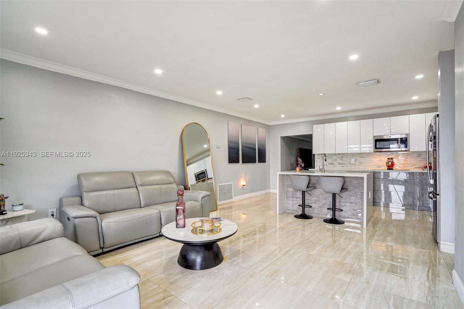 631 E 53rd Street, Hialeah, FL 33013, Hialeah