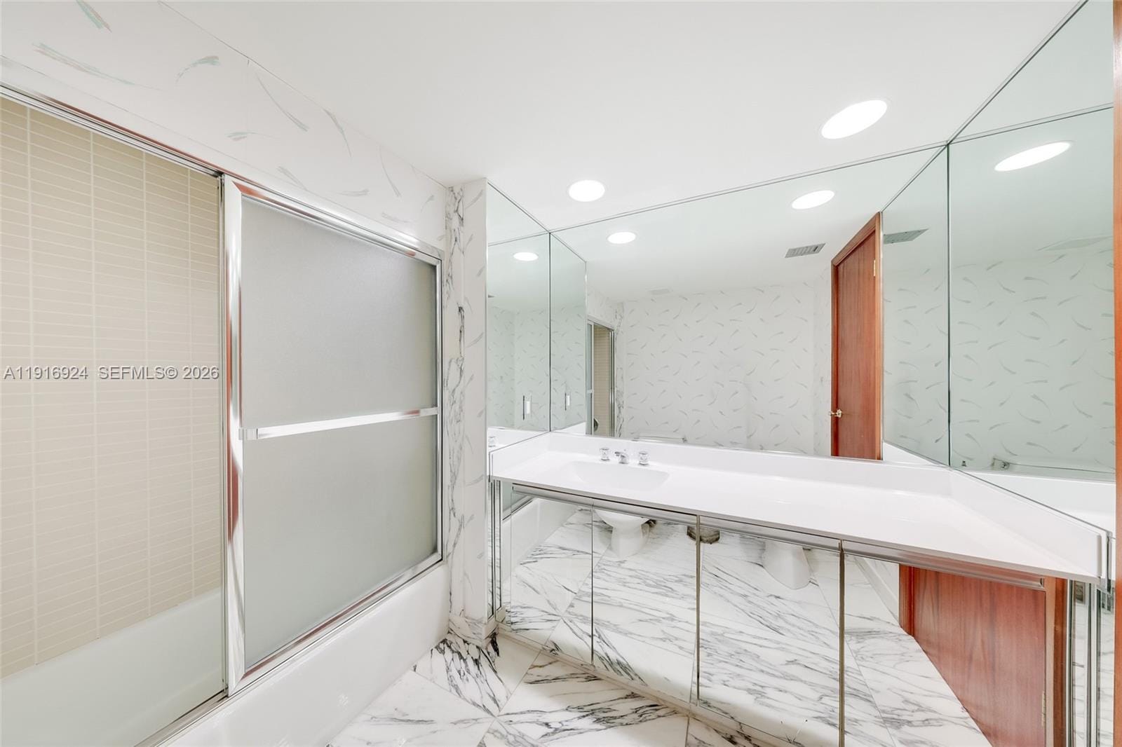 520 Brickell Key Drive A1104, Miami, FL 33131 photo 15
