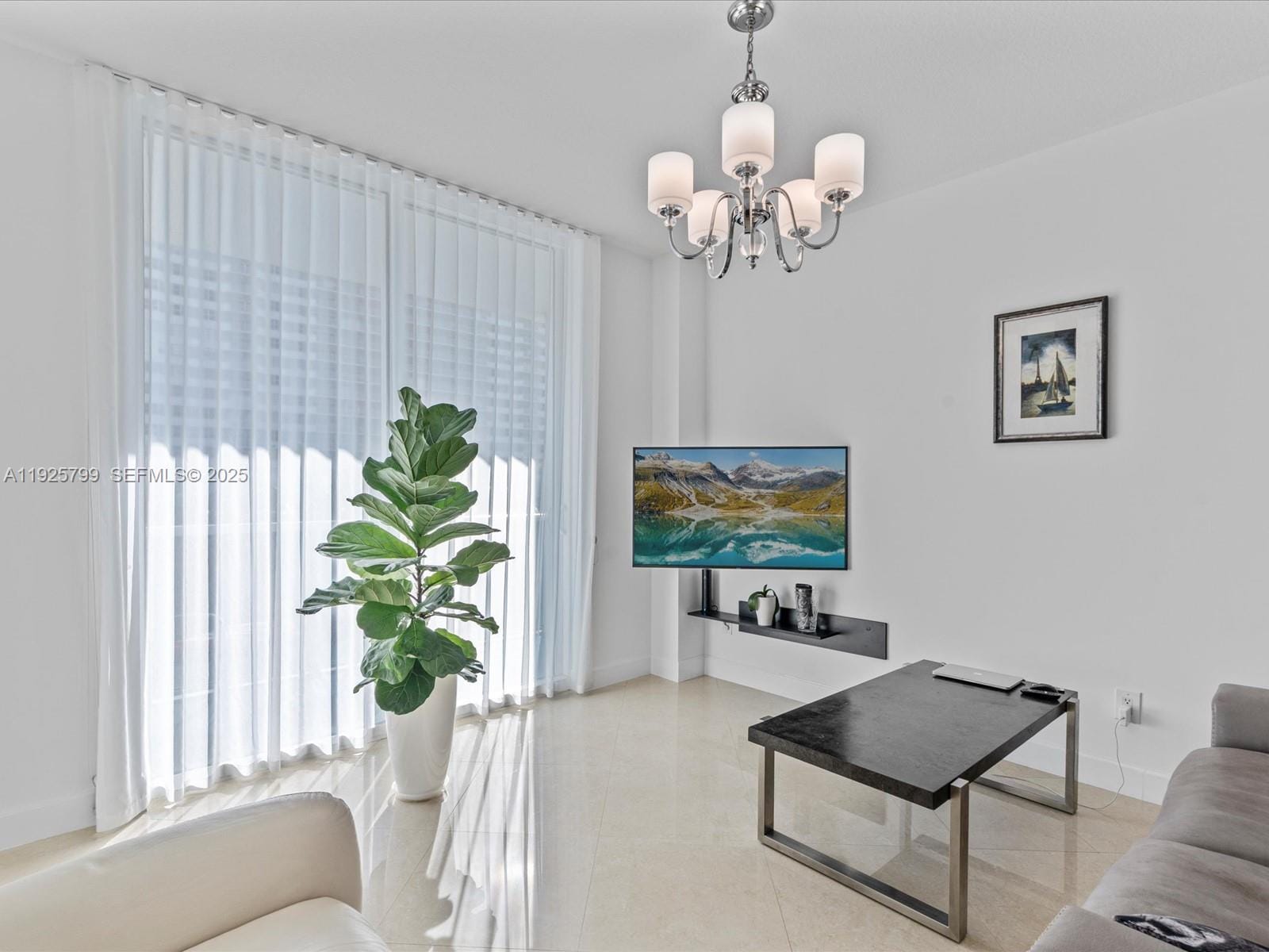 1945 S Ocean Drive 404 — photo 2