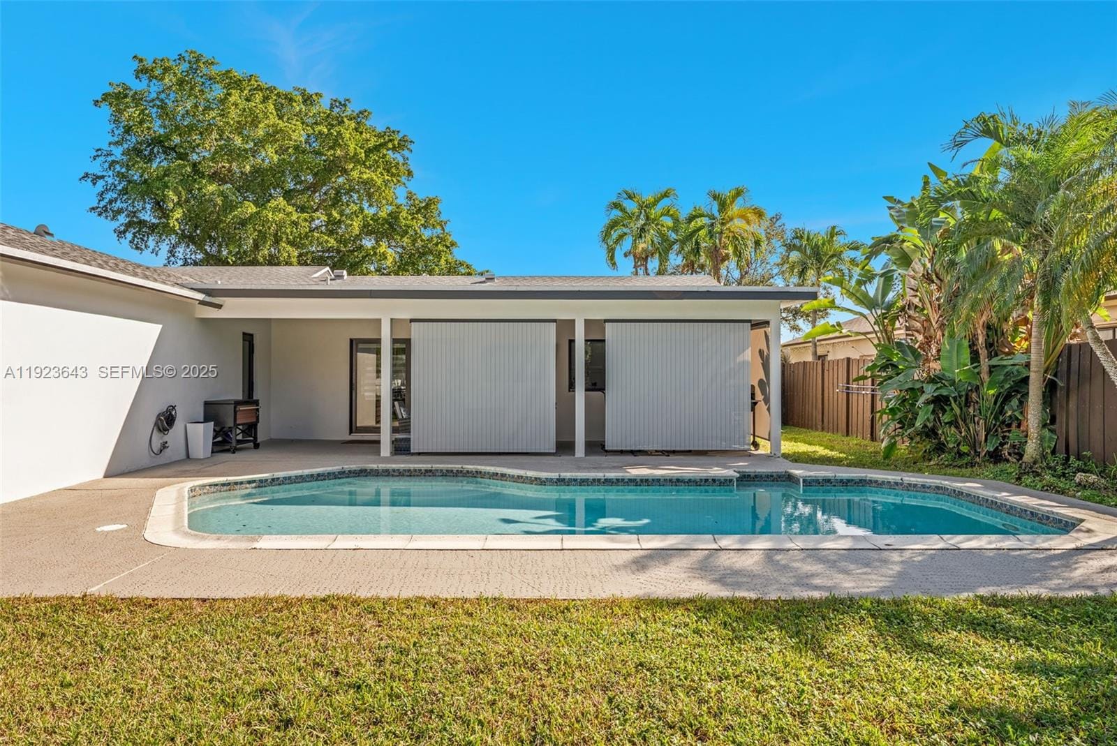 5037 SW 87th Terrace, Cooper City, FL 33328 photo 8