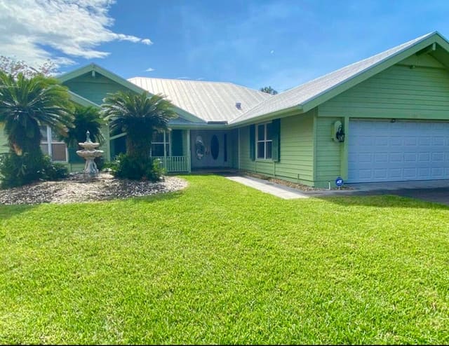 10340 SE Jupiter Narrows Drive, sold in Jupiter Narrows, Hobe Sound, FL