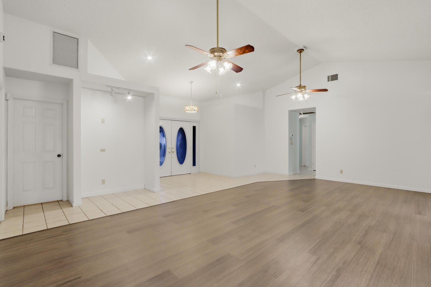 10340 SE Jupiter Narrows Drive — photo 8