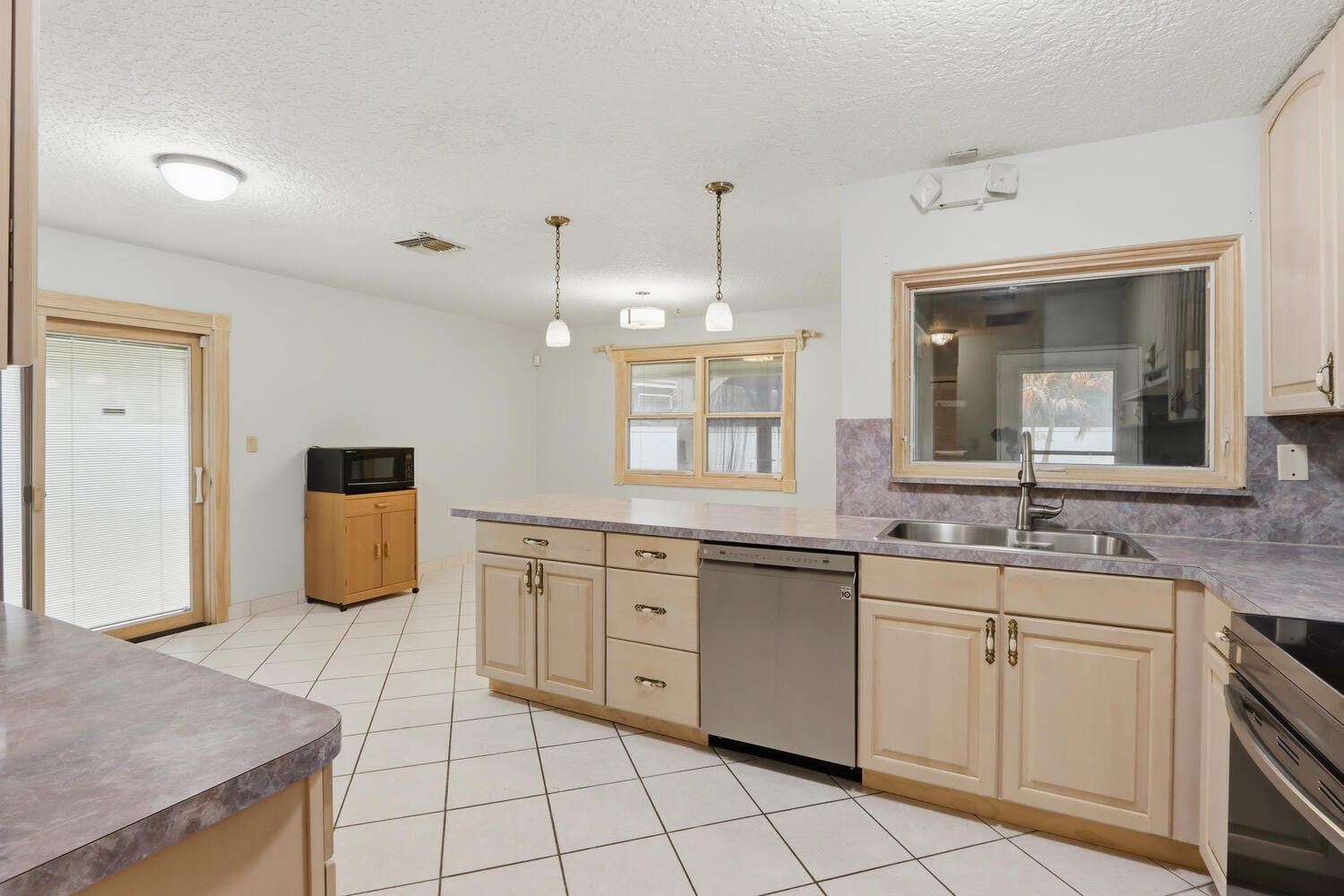 10340 SE Jupiter Narrows Drive — photo 10